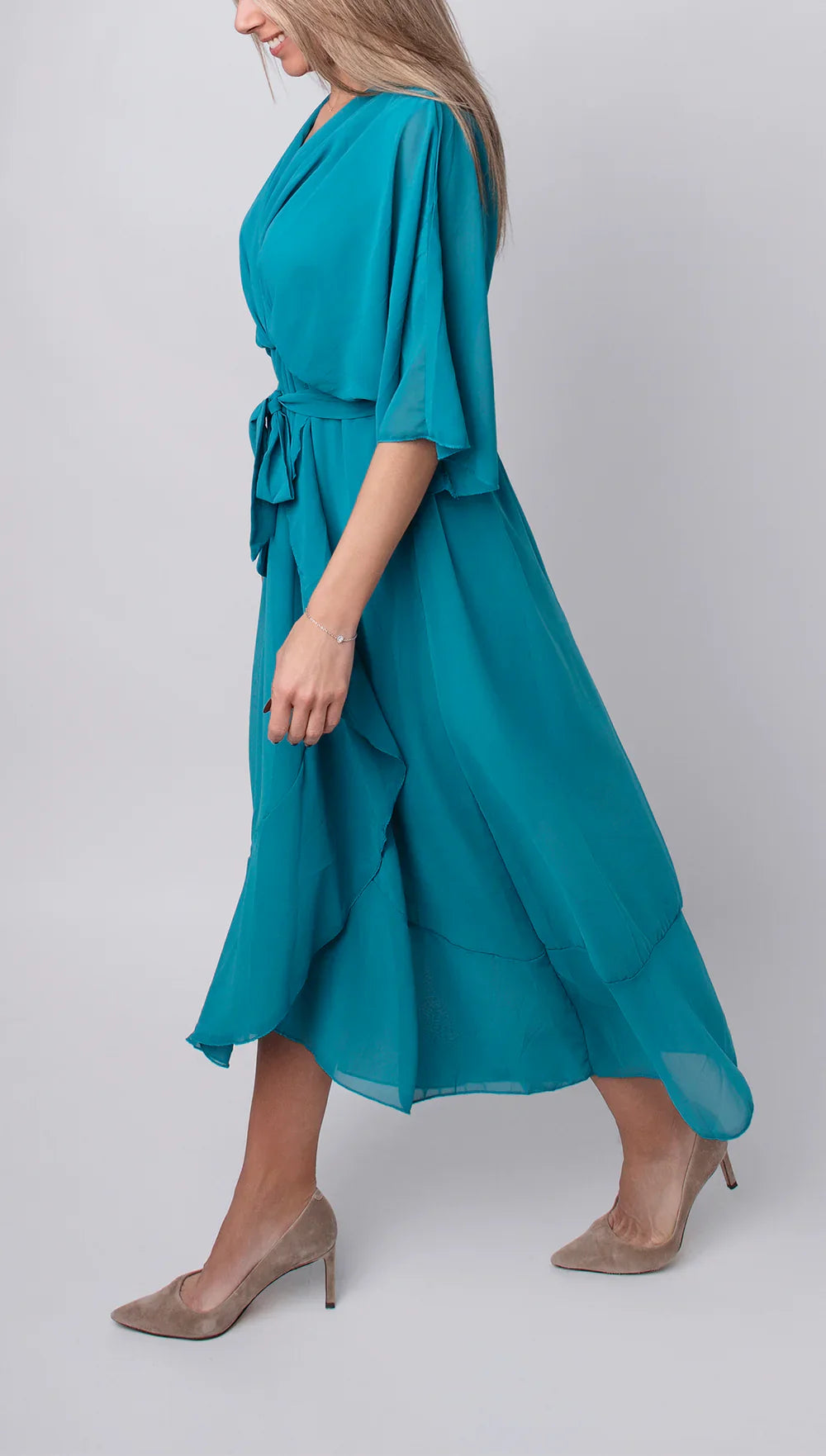 MONAÉ™ – ELEGANTE VESTIDO DE GASA CON CUELLO EN V
