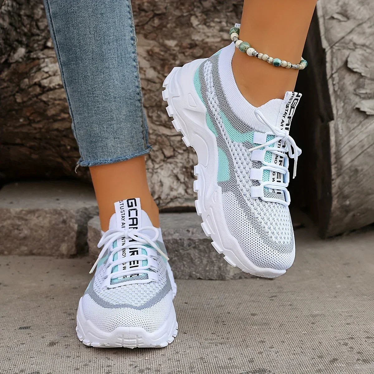 MONCLOVA™ TENIS DE MALLA TRANSPIRABLE CON CORDONES